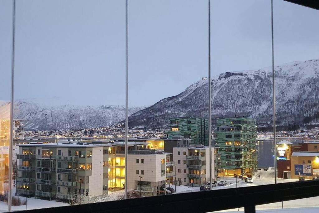 New Magnificent View Apartment Near The Centre Tromsø Exterior foto