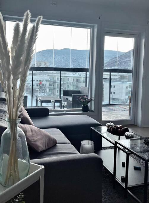 New Magnificent View Apartment Near The Centre Tromsø Exterior foto