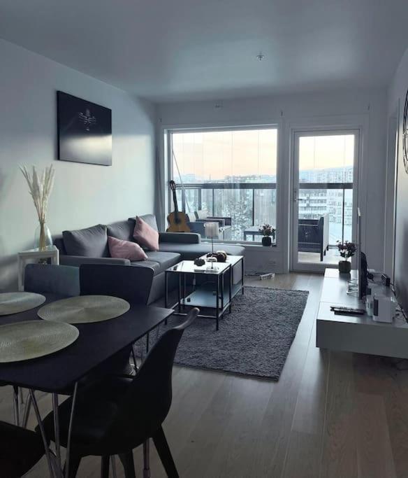 New Magnificent View Apartment Near The Centre Tromsø Exterior foto